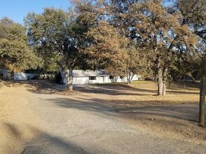 photo 1 of 31667 Blackfoot Rd, Coarsegold, CA 93614