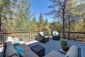 photo 1 of 579 Greenwood Dr, Meadow Vista, CA 95722