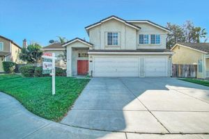 photo 1 of 2181 Teakwood Ct, Hollister, CA 95023