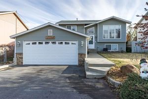 photo 1 of 910 N Minnie St, Medical Lake, WA 99022