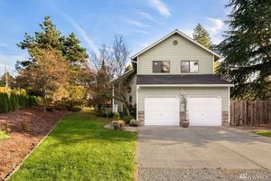 photo 1 of 6810 NE 204th St, Kenmore, WA 98028