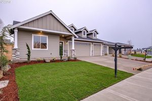 photo 1 of 2270 NW Mahala Way, McMinnville, OR 97128