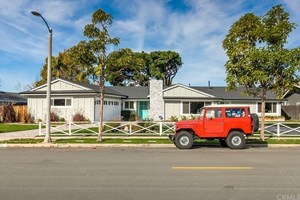 photo 1 of 1711 Skylark Ln, Newport Beach, CA 92660