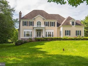 photo 1 of 9701 Arnon Chapel Rd, Great Falls, VA 22066