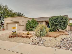 photo 1 of 4659 S Piccadilly Dr, Green Valley, AZ 85622