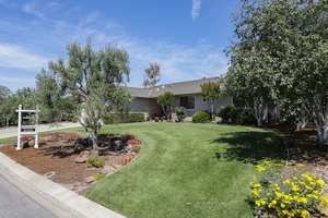 photo 1 of 1205 S Ridgemark Ave, Hollister, CA 95023