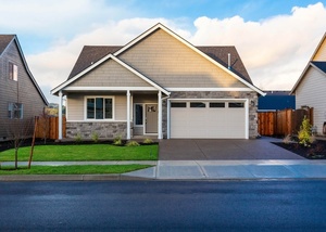 photo 1 of 2243 NW Shadden Dr, McMinnville, OR 97128