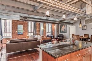 photo 1 of 114 W Adams St Unit 310, Phoenix, AZ 85003