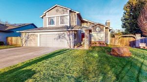 photo 1 of 384 Fireweed Ct, Windsor, CA 95492