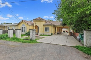 photo 1 of 8500 W Alice Ave, Thornton, CA 95686