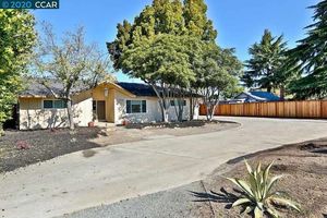 photo 1 of 1715 Denkinger Rd, Concord, CA 94521