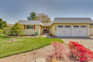 photo 1 of 3886 Glenwood Loop SE, Salem, OR 97317