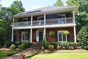 photo 1 of 519 Gatewood Dr, Greenwood, SC 29646