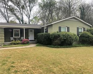 photo 1 of 1877 Balmoral Rd SE, Smyrna, GA 30080