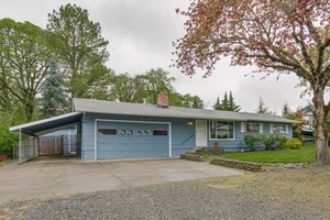 photo 1 of 5415 Val View Dr, Turner, OR 97392