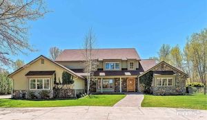 photo 1 of 1421 Glenwood Dr, Gardnerville, NV 89460