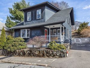 photo 1 of 33 Intervale St, Lynn, MA 01904