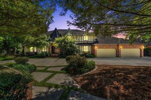 photo 1 of 8251 Country Lake Dr, Orangevale, CA 95662