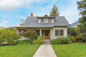 photo 1 of 411 Matheson St, Healdsburg, CA 95448