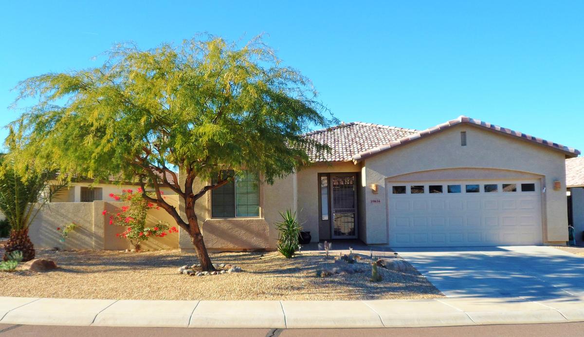 photo 1 of 19834 N 108th Ave, Sun City AZ 85373