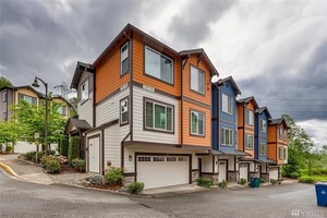 photo 1 of 10176 156th Ct NE #102, Redmond, WA 98052