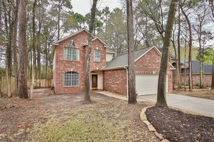 photo 1 of 194 N Wimberly Way, The Woodlands, TX 77385
