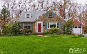 photo 1 of 26 Homestead Ter, Scotch Plains, NJ 07076