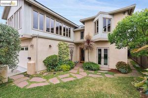 photo 1 of 304 Sand Beach Rd, Alameda, CA 94501