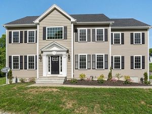 photo 1 of 124 Howard St, Northborough, MA 01532