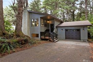 photo 1 of 18 Nancy Lane, Copalis Beach, WA 98535