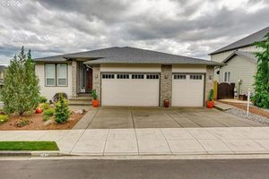 photo 1 of 3470 U St, Washougal, WA 98671