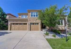 photo 1 of 6833 S Netherland Way, Aurora, CO 80016