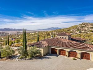 photo 1 of 61800 Indian Paint Brush Rd, Anza, CA 92539