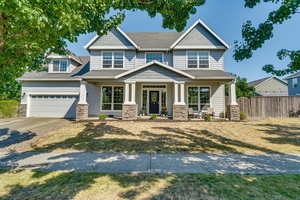 photo 1 of 225 Hazelnut Dr, Newberg, OR 97132