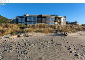 photo 1 of 105 NW 23rd Ave Apt 101, Rockaway Beach OR 97136