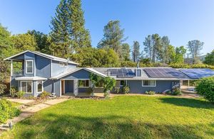 photo 1 of 3882 Pinecrest Dr, Mariposa, CA 95338