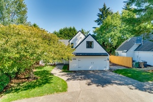 photo 1 of 22186 SW Mandan Dr, Tualatin, OR 97062