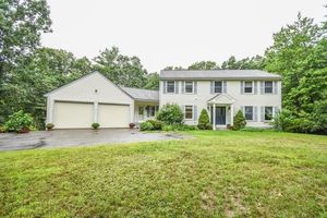 photo 1 of 95 Stonefence Rd, Lunenburg, MA 01462