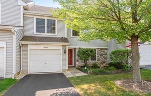photo 1 of 34690 N Lakeside Dr Unit 2-2, Ingleside, IL 60041