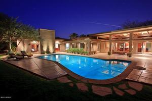 photo 1 of 3920 E Bethany Home Rd, Paradise Valley AZ 85253