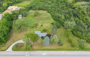 photo 1 of 18600 W Il Route 137, Libertyville, IL 60048