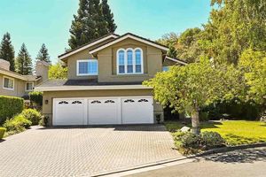 photo 1 of 860 Hidden Pond Ct, Lafayette, CA 94549