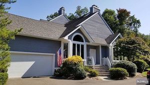 photo 1 of 402 Windham Ct N, Wyckoff, NJ 07481