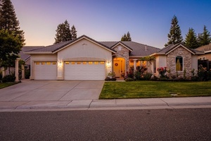 photo 1 of 4224 Tyrone Way, Carmichael, CA 95608