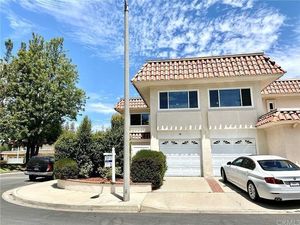 photo 1 of 10 Wintersweet Way, Irvine, CA 92612
