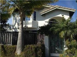 photo 1 of 1895 Orange Ave # A, Costa Mesa CA 92627