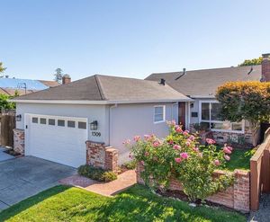 photo 1 of 1509 Belmont Ave, San Carlos, CA 94070
