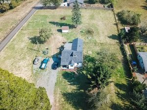 photo 1 of 18906 SE Langensand Rd, Sandy, OR 97055