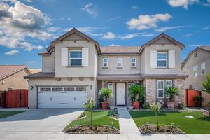 photo 1 of 21206 Tramonto Ln, Friant, CA 93626