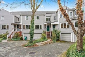 photo 1 of 37 Murray Rd #37, West Newton, MA 02465
